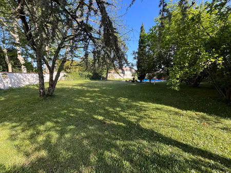 terrain à batir de 780m² en exclusivité
