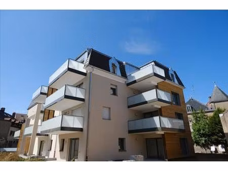 appartement f5 de 97m² avec terrasse et jardin