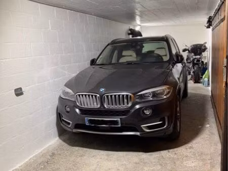 je vends mon garage (boxe double)