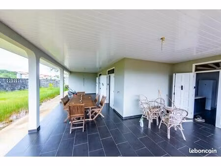 maison meublée t4 avec terrain et terrasse – montsinéry-tonnegrande