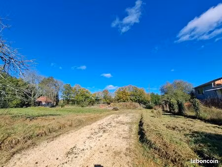 terrain constructible pressignac-vicq