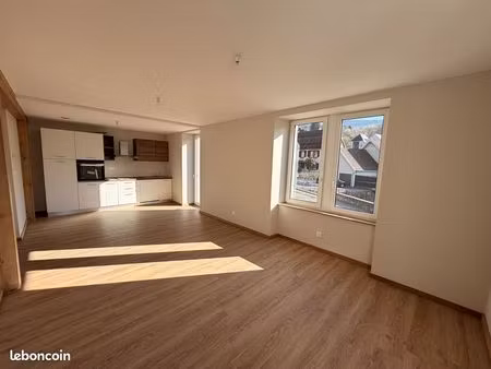 appartement 3 pièces 64 m²