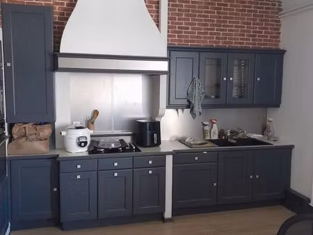 appartement t3 entièrement rénové à louer