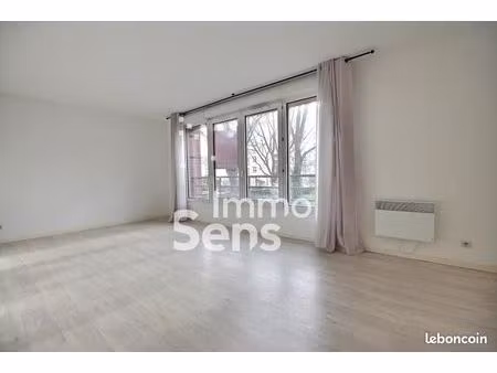 appartement 2 pièces 52 m²