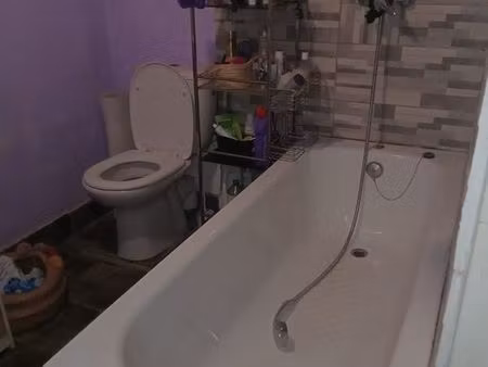 a louer /maison 1 pièce avec chambre sous combles