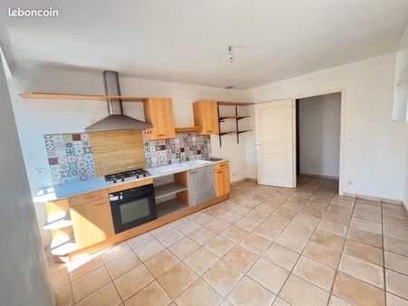 appartement à louer centre ville aubenas