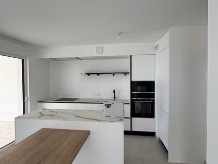 appartement t4 neuf - a louer - valras-plage