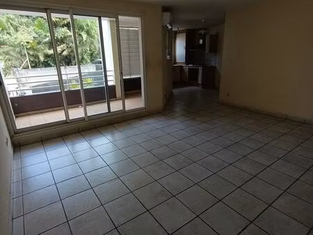 appartement 3 pièces 58 m²