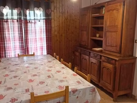 appartement à louer à l année (puy st vincent)