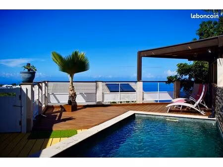 exclusivité - les avirons – maison récente avec vue mer  piscine chauffée et environnement