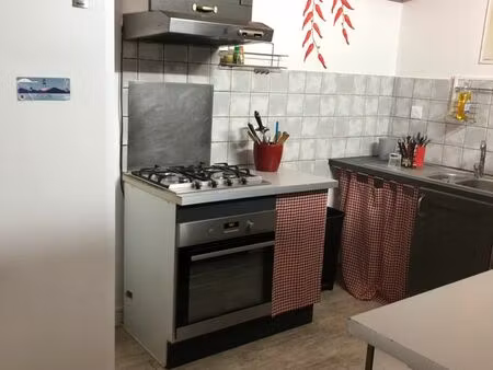 location f3/4 meuble les roches noires