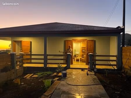 charmante maison meublée tout confort avec vue mer