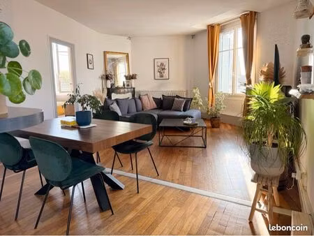 t3 lumineux 83m2 - parc de la colombiere