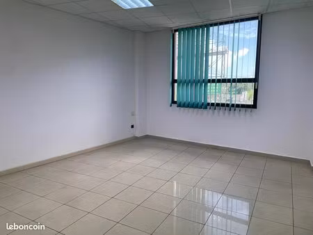 bureau de 20 m²