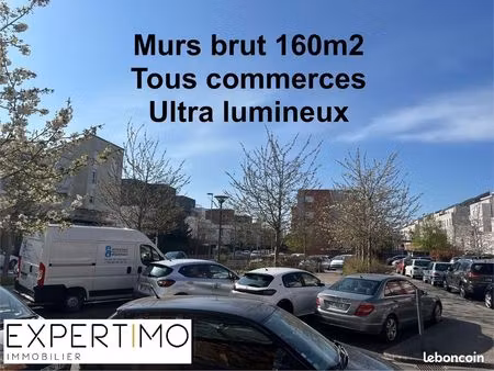 local 160 m² dijon