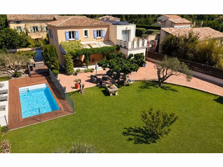 maison aramon m² t-6 à vendre  397 000 €