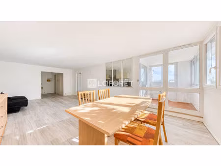 appartement à vendre à roissy en brie 5 pièce(s) 98.90 m2