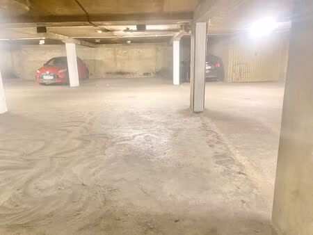 75014 - parking 5m x 2.60m