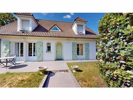 maison familiale de standing au calme absolu 595 000