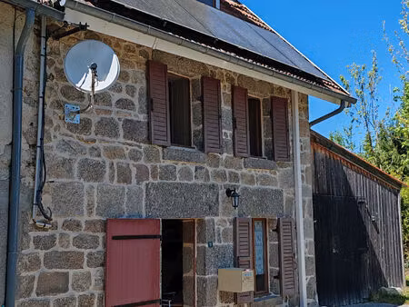 maison en pierres valliere avec deux chambres   habitable de suite
