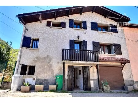 à vendre : gières  maison de type 3 avec garage.