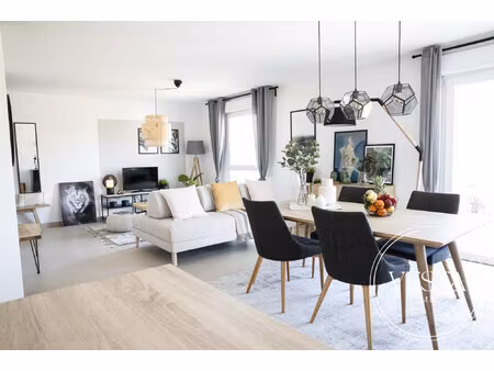 magny-sur-tille - duplex 4 pièces 89m²