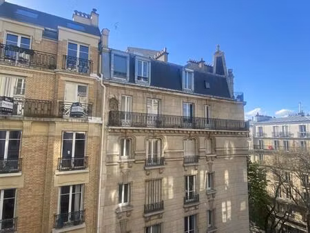 avenue junot - 2 pièces 36m²