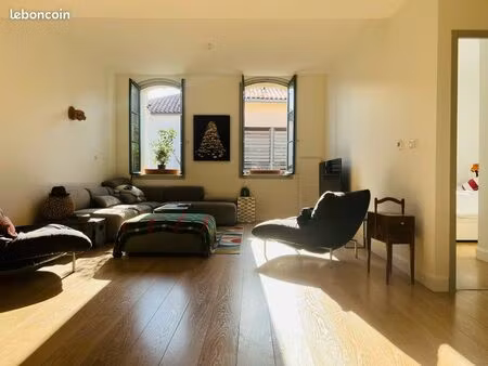 t3 75m² meublé refait neuf - garage 15m² - dpe c - maurice clavel sète