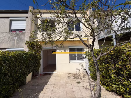 maison atypique châteauneuf-du-rhône  84m2