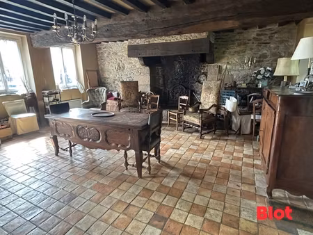 a vendre - erce pres liffre - maison 2 chambres - 1 bureau