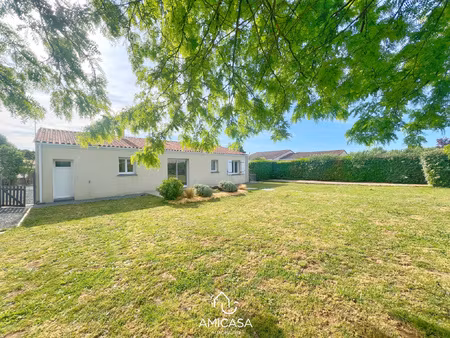 faye sur ardin - maison f4 plain-pied