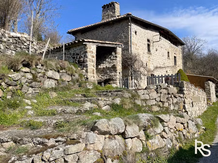une maison de charme indépendante de 160 50 m2 rénovée avec