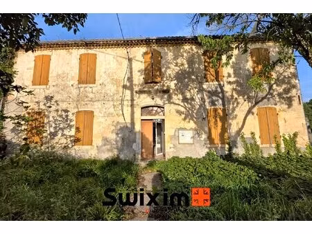 propriété de charme à rénover à lesparre-médoc  486 m²  6 chambres