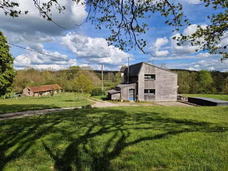 ancien moulin  avec maison passive de 162 m2  4 hectares de