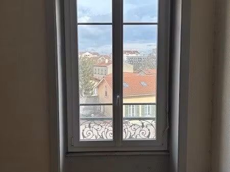 56 route de genas 6900 lyon