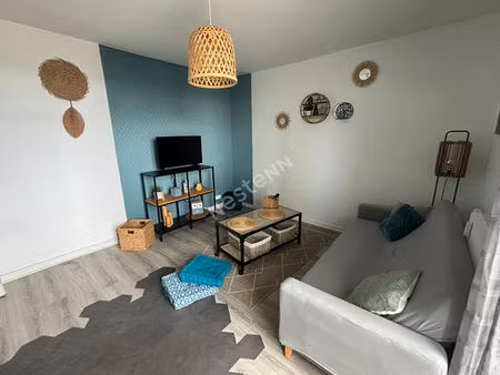 appartement fac ginglin - meuble - t2 - bail etudiant 9 mois