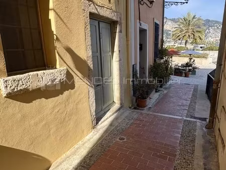 location cave centre ville menton