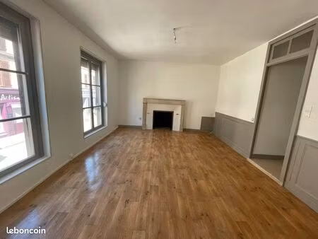 appartement 2 pièces 63 m²