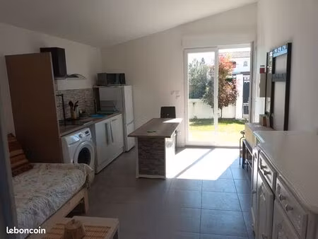 studio avec jardin privatif