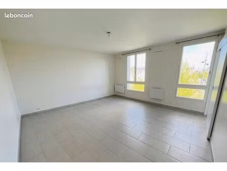 deux pièces place de la tranchée