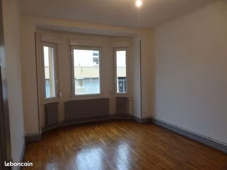 appartement 2 pièces 47 m2 au ban st martin 700 eur charges comprises