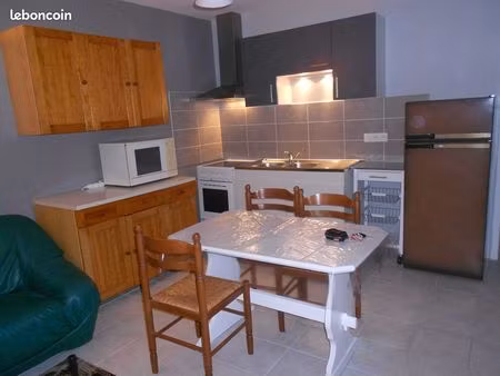 location appartement t2 de 50 m² en rdc entièrement rénové
