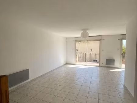 appartement t3 – 77 m²