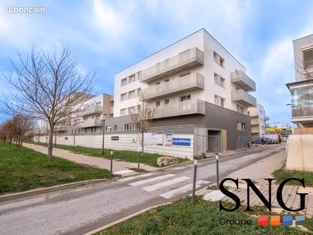 appartement 3 pièces 68 m²