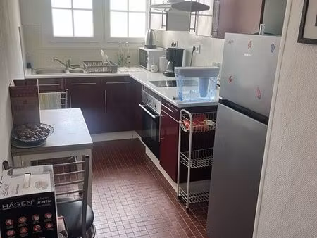 t 2 a louer a l année