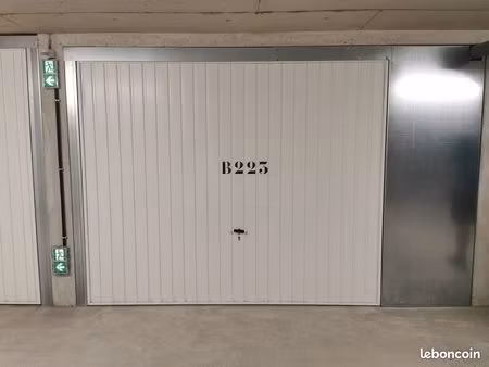 garage ou box fermé