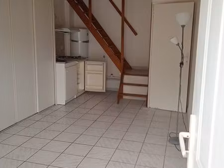 a louer maison t2 begles 3310