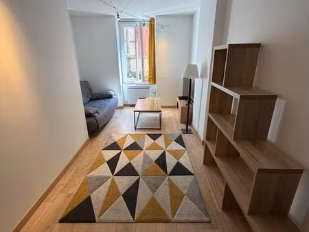 studio 25m² entièrement meublé