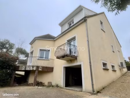 maison 6 pièces 153 m²