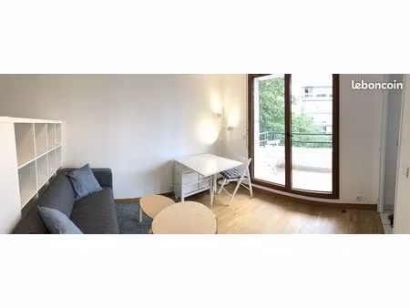 studio meublé 30 m² + terrasse 7 m² – 1 200 cc